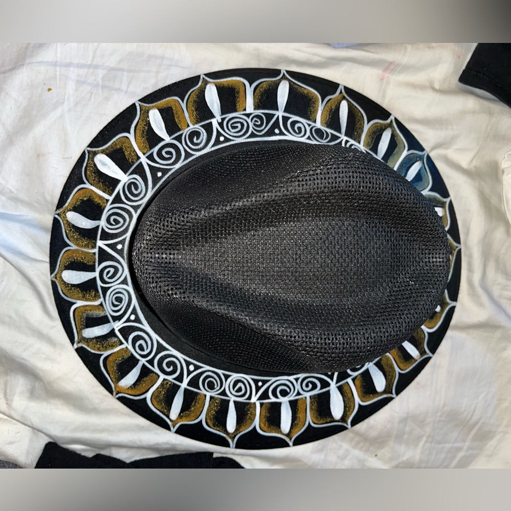 Beautiful Hand Painted Hat - Picture 3 of 7